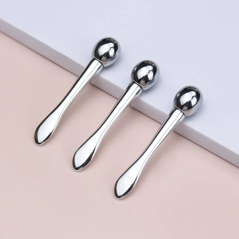 Mini Cosmetic Massage Ball Roller Stick Spatula Silver Metal Makeup Eye Cream Spoon Roller Cosmetic Scoop
