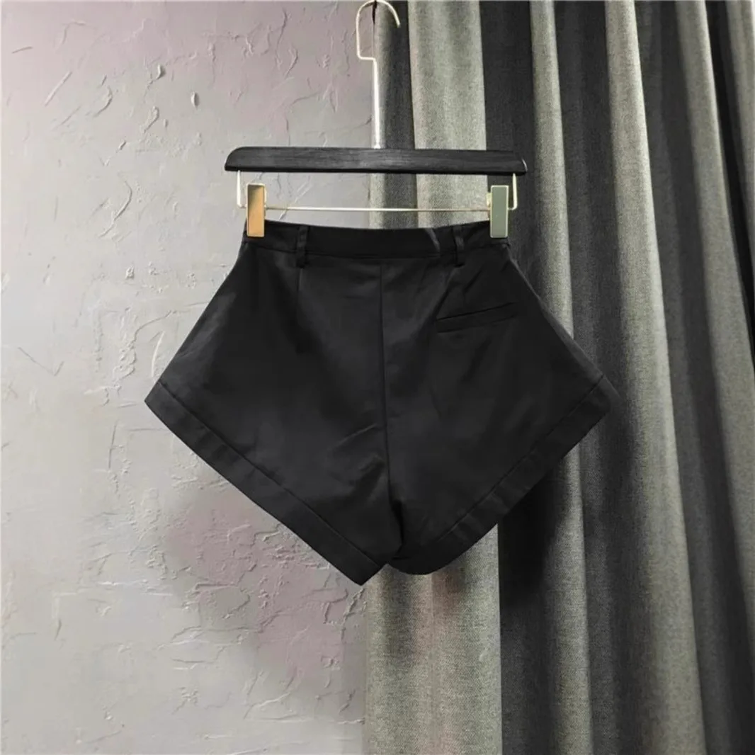 Korean Black High Waist Shorts Women's Autumn New Loose A-shaped Hot Pants Booty Shorts