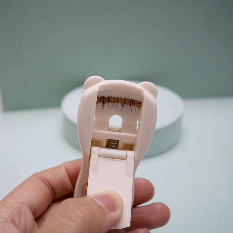 2 PCs 속눈썹 경기자 귀여운 디자인 여성을위한 오래 지속되는 전문 메이크업 액세서리 도구 모든 속눈썹 모양에 적합