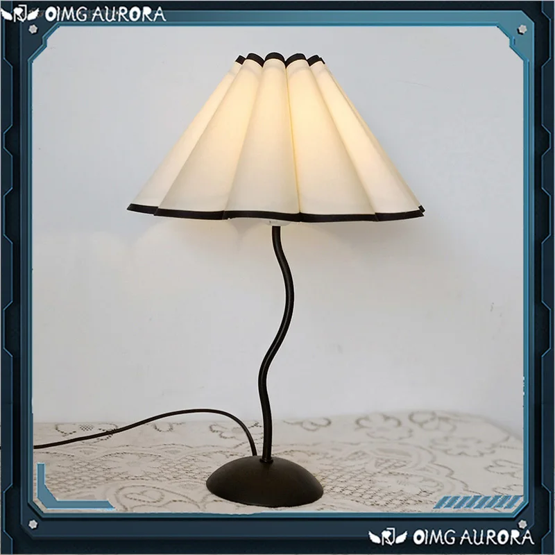 

Vintage Wiggle Lamp Retro Bedside Light with Petal Shade and Metal Base E14/E27 Bulb Living Room Bedroom Bedside Lamp