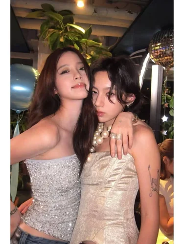 Imagen 2 del producto ETJ 2025 nuevo top sin tirantes sin mangas para niña a la moda con lentejuelas brillantes para trajes festivos de fiesta de Navidad