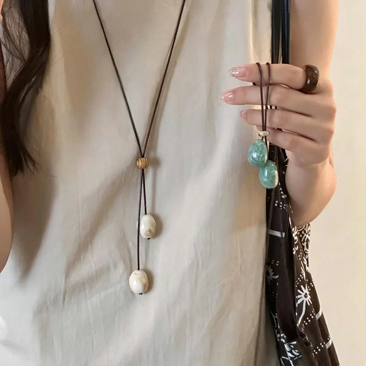 Elegant Long Oval Pendant Necklace New Chinese Style Forest System Simple Vintage Zen Fashion Design Jewelry Accessory