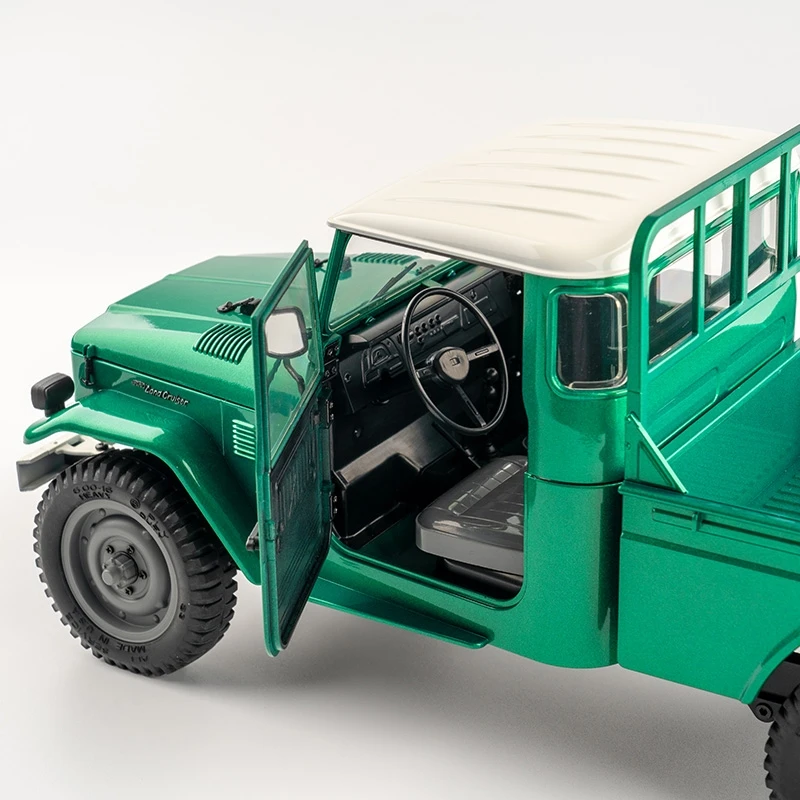 Fms New Product 1:12 Toyota Fj45 Rtr Pickup Remote Control Off-Road Climbing Vehicle 2-Speed Mechanical Transmission Model Rc