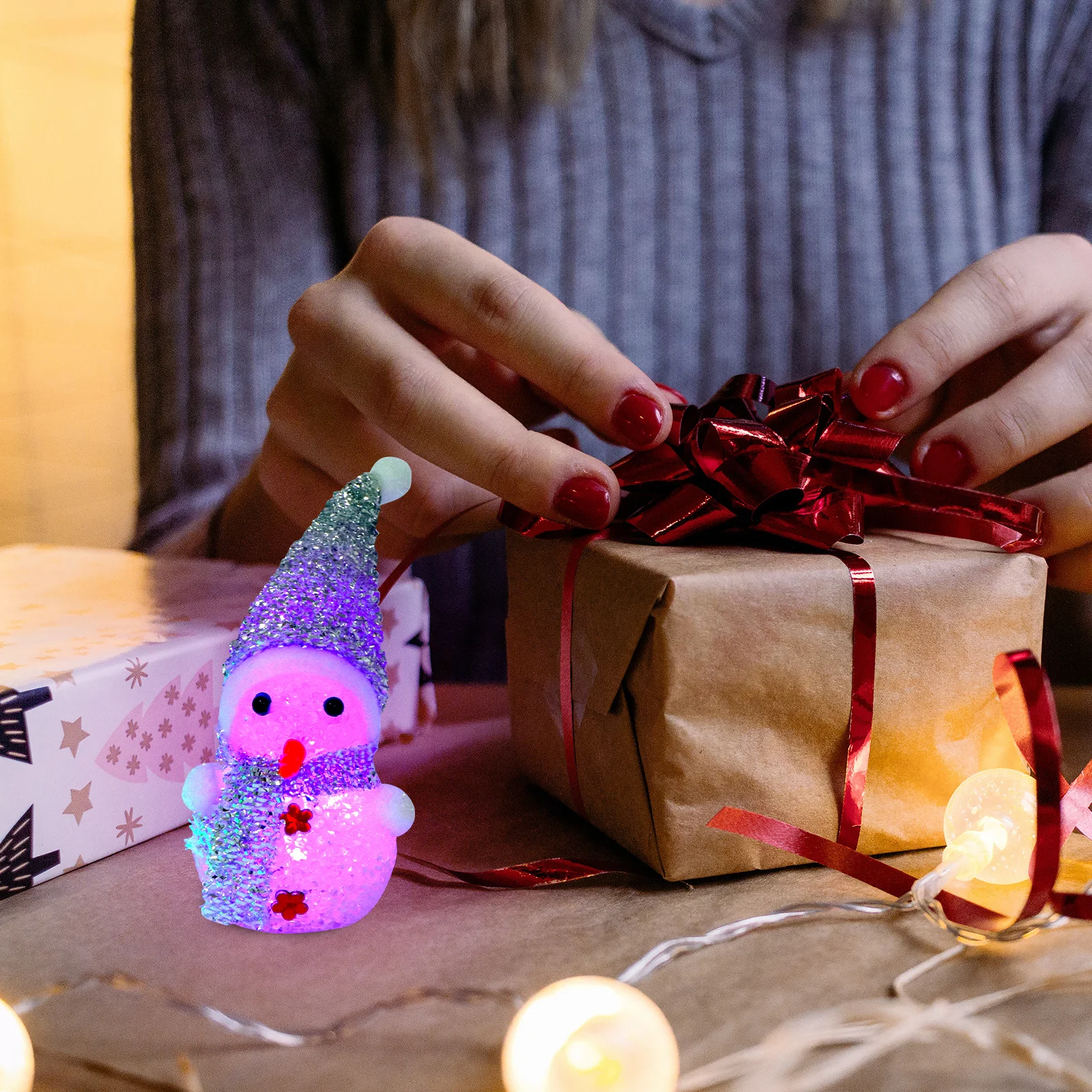 3 pezzi di pupazzo di neve di Natale lampada da notte luci a LED sciarpa colorata cappello incandescente decorazione per feste di Natale luce notturna luci a LED