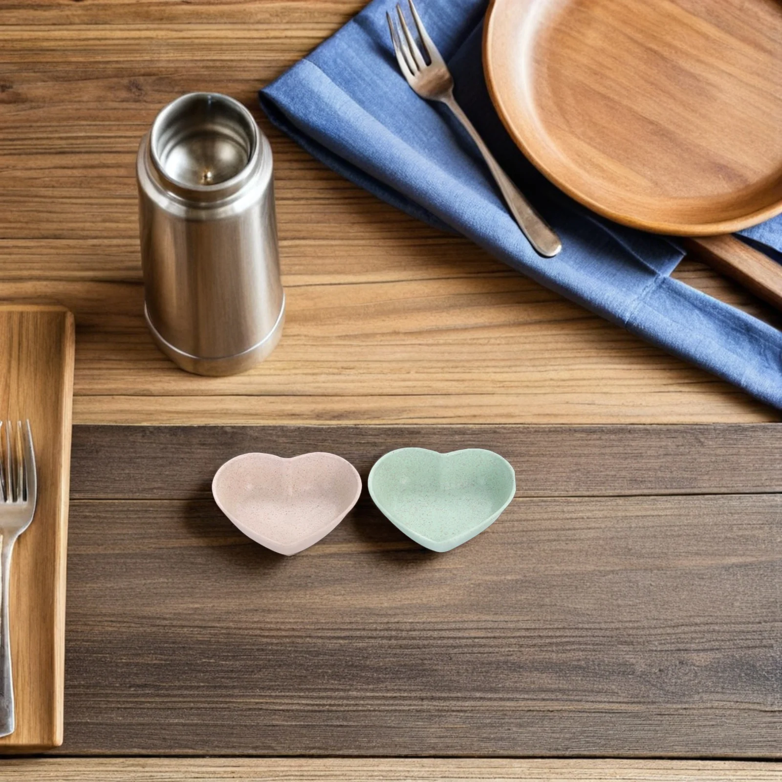 

12Pcs Plastic Heart Shape Dipping Bowls Unbreakable Sauce Dishes for Restaurant Hotel Home Appetizer Snack Bowls