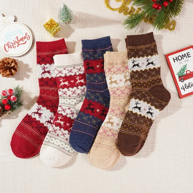 Christmas Elk Middle Tube Socks Double Denier Festival Gift Autumn Winter Thickened Cotton Socks Japanese Cute Girls Warm Socks