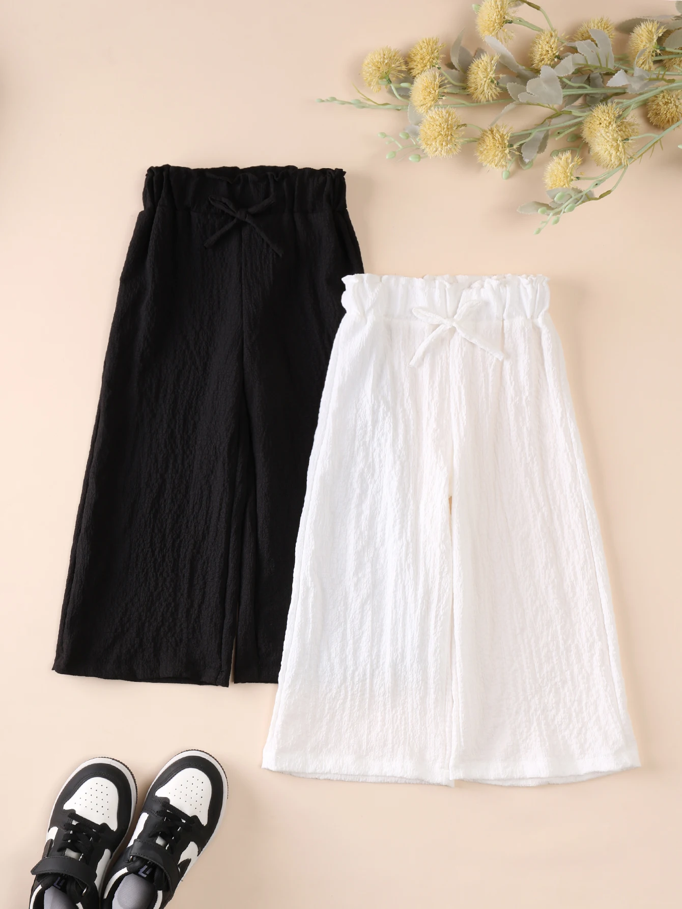 2-teilige einfarbige Mädchenhosen mit Schleifendekoration, weiche, leichte und bequeme Leggings, geeignet für Frühling, Sommer und Herbst – Detail 3