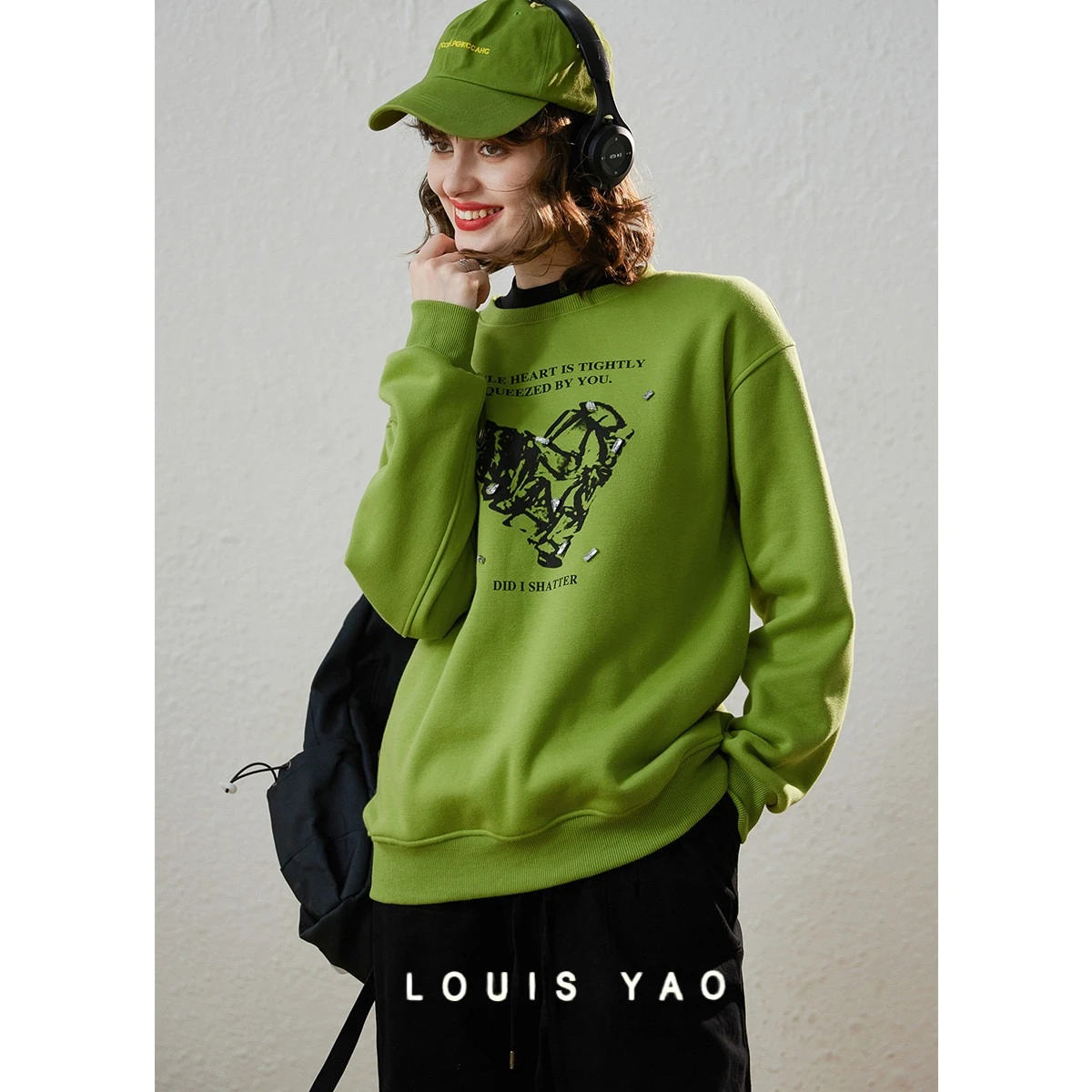 LOUIS YAO Printed Micro Elastic Long Sleeve Women's Sweatshirts 2025 Winter Tops Thick Velvet Loose Simple Round Neck Hoodies