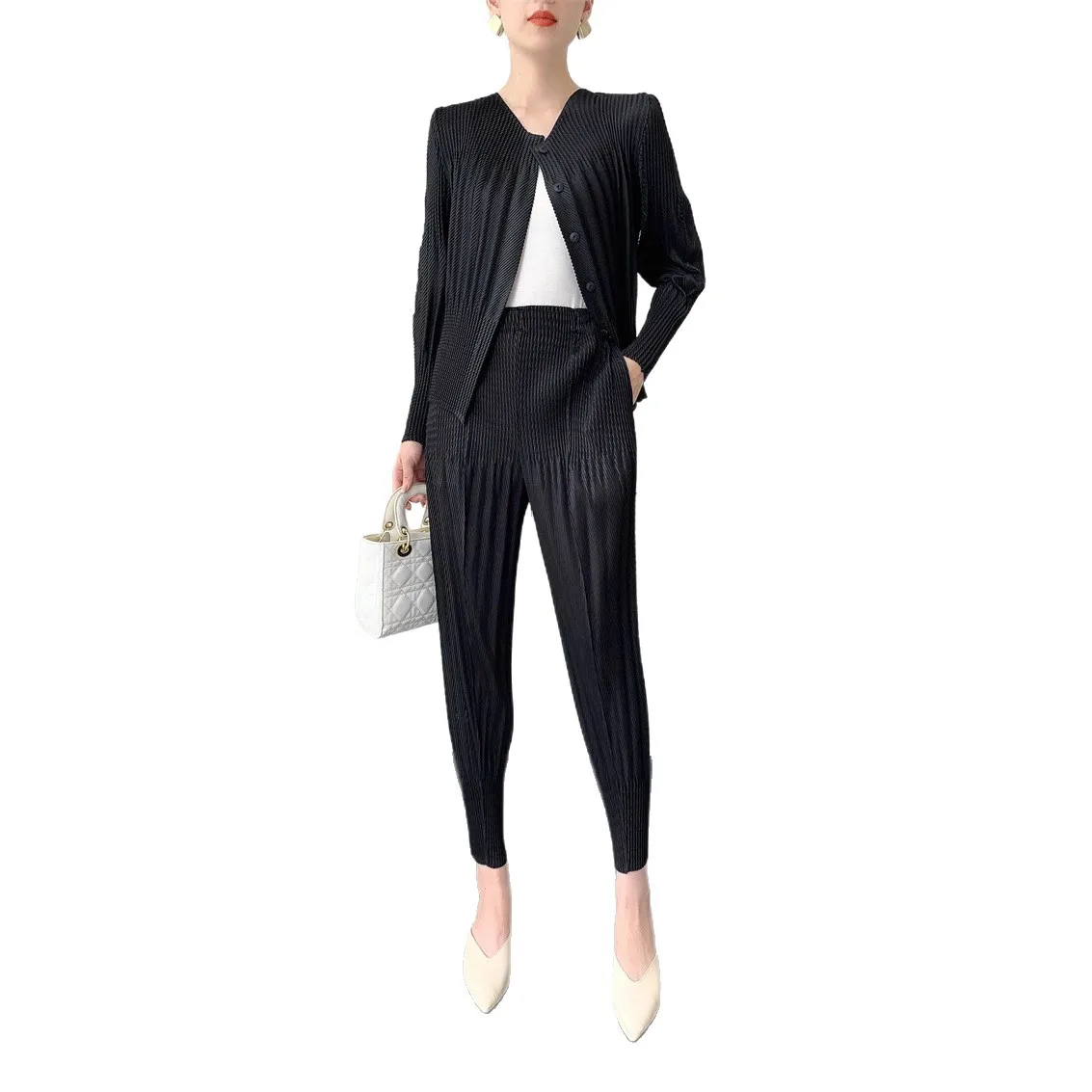 Miyake Dragon Scale Set pieghettato per donna 2025 Autunno Nuova giacca in tinta unita Top + Pantaloni Comodo e casual Set in due pezzi