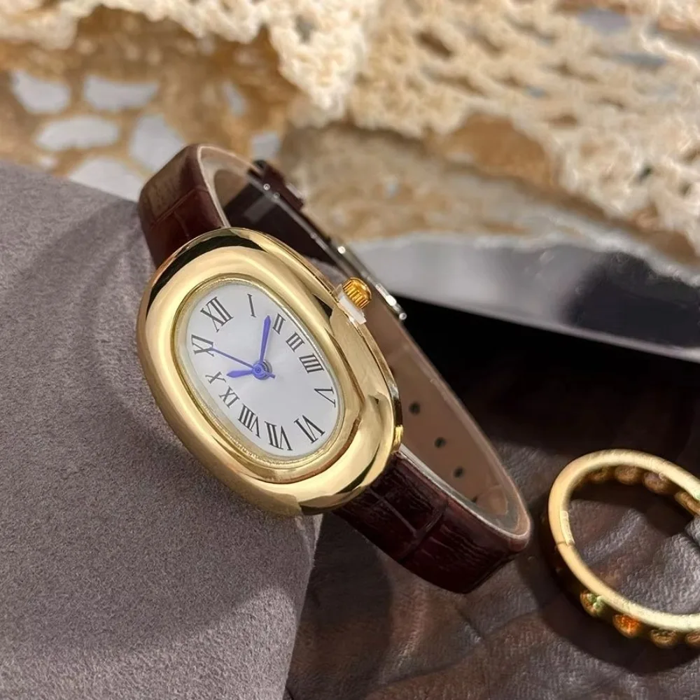 

Stylish Oval Bathtub Ladies' Belt Quartz Watch Elegant Miniature Egg-Shaped Women Wristwatch Vintage-Style Strap Watch