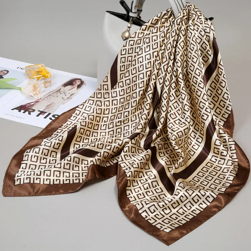 

Small Silk Scarf for Women, Large Square Scarf, Gauze Scarf for Spring, Autumn, and Winter, Paired with a Shirt, for Middle-Aged Mothers, Square 90×90 Thin Scarf