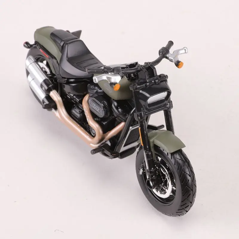 Maisto 1:18 Harley Davidson 2022 Fat Bob 114 Die Cast Vehicles Collectible Hobbies Motorcycle Model Toys Gifts for Kids