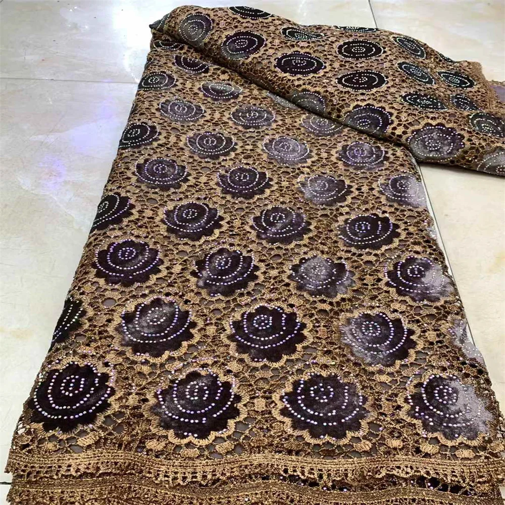 2024 High Quality African Guipure Lace Fabric Handmade Eleagnt Nigerian Luxury Stones Water Soluble Lace Fabrics for Party Dress