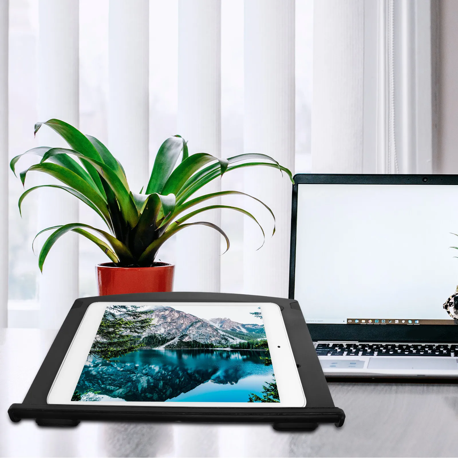 

Laptop Stand Adjustable Height Anti-Slip Cooling Stand For Desk Hollow Design Lightweight Notebook Holder Laptop Riser