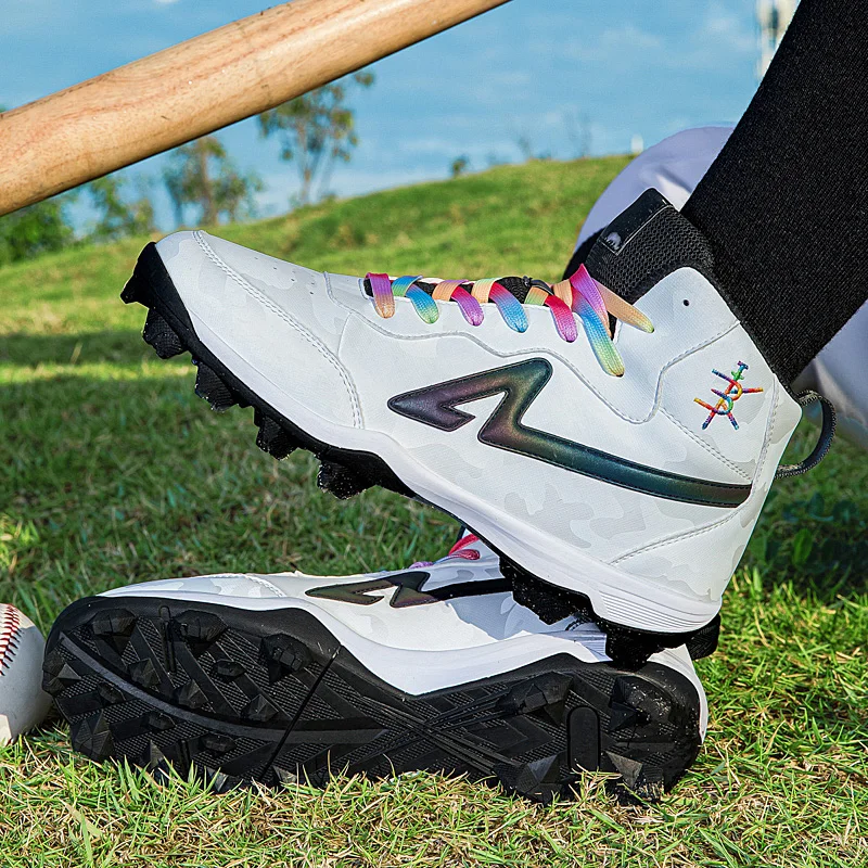 2026 New Men's Baseball Shoes Professional Fashion Baseball Softball Shoes Outdoor Anti slip Nail Shoes Baseball Training