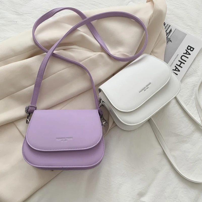 Casual Multicolor Minimalist Saddle Crossbody Bag, Small Flap Shoulder Purse, Casual Everyday Bag in 5 Colors for All Occasions