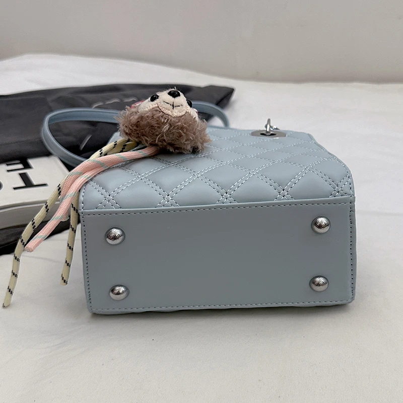 حقيبة كروس أنيقة للسيدات من الجلد الطبيعي بتصميم كلاسيكي شعبي أنيق لحقائب اليد النسائية الفاخرة