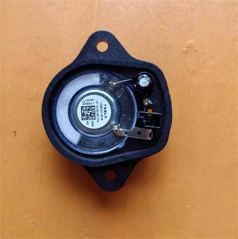 Applicable to Tesla Model 3 AWD 2019 RHD model Y instrument panel speaker tweeter 1098737-00-B