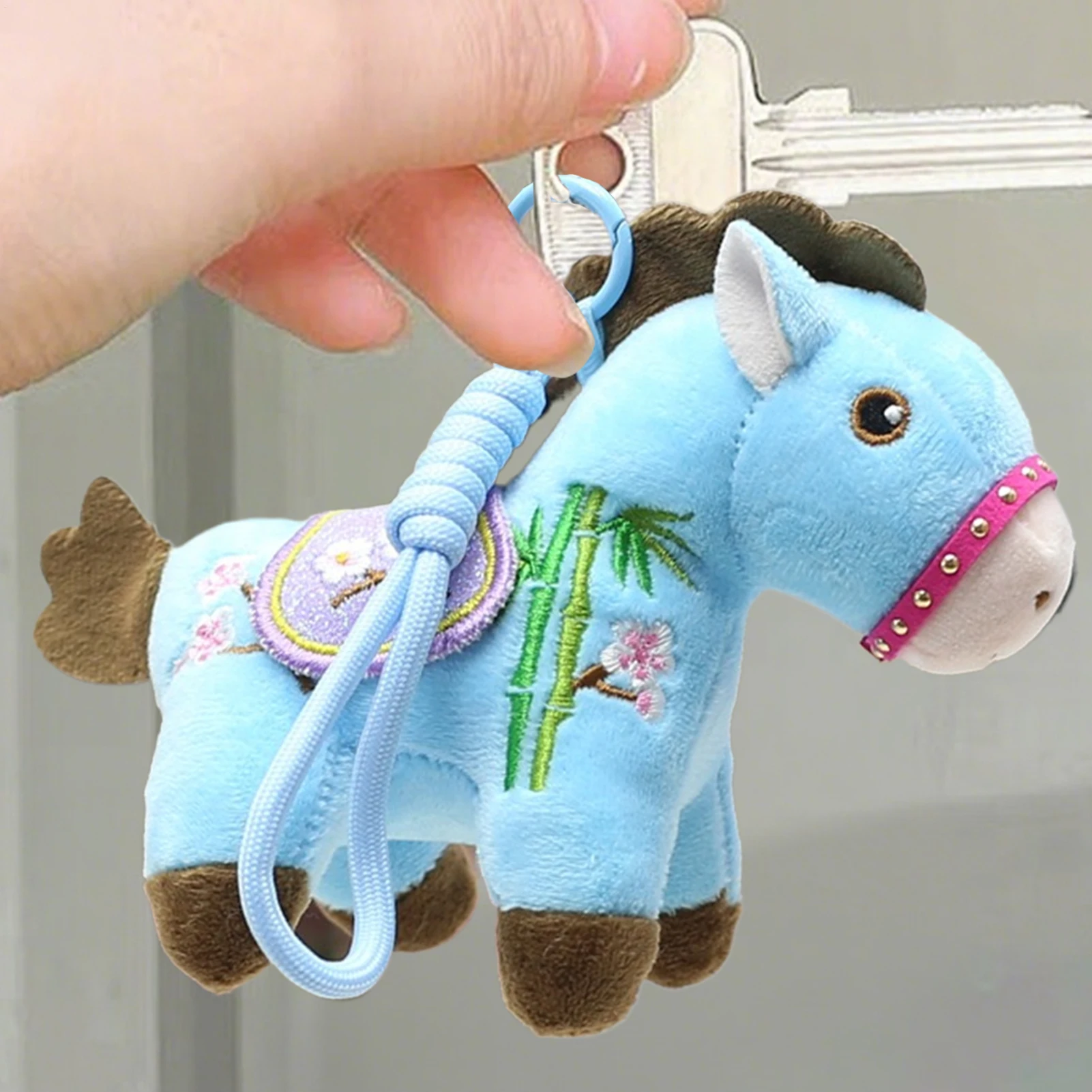 馬の飾りキーホルダー ソフトプラッシュ馬の財布チャーム 旧暦の馬年飾り プラッシュ馬キーホルダー 馬年キーホルダー