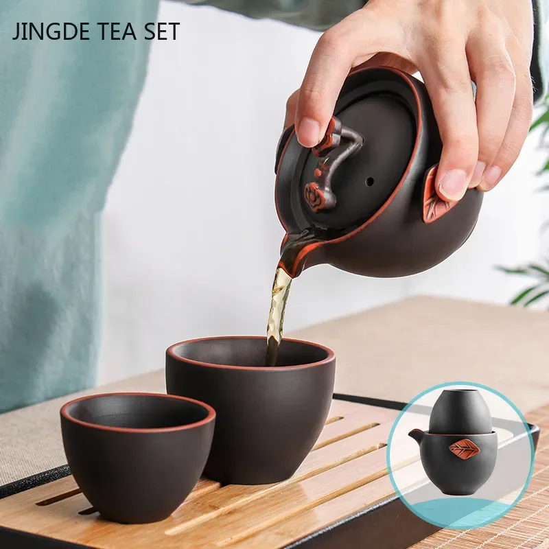Portable Travel Tea Set Yixing Purple Clay Teapot Set One Pot and Two Cups Home Teaware Chinese Tea Ceremony Supplies Teapots