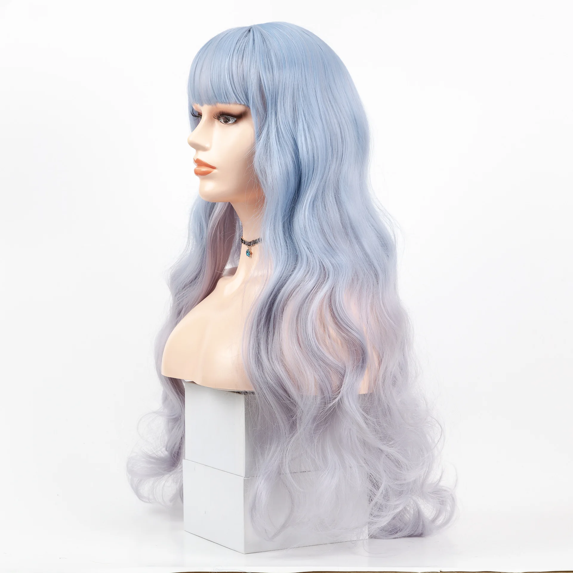 

European And American Women's Fashion Realistic And Natural Long Curly Wig Made Of High-temperature Silk Full Cap.