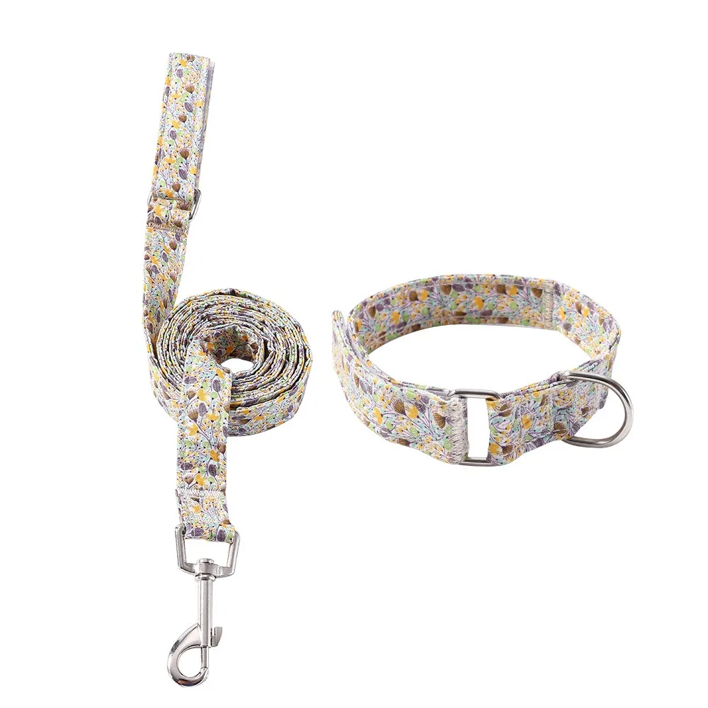 

Flower Print Dog Collar with Leash Thick Rope Wristband Design Dog Collar Leash Set Adjustable Lightweight Pet Collars Combo