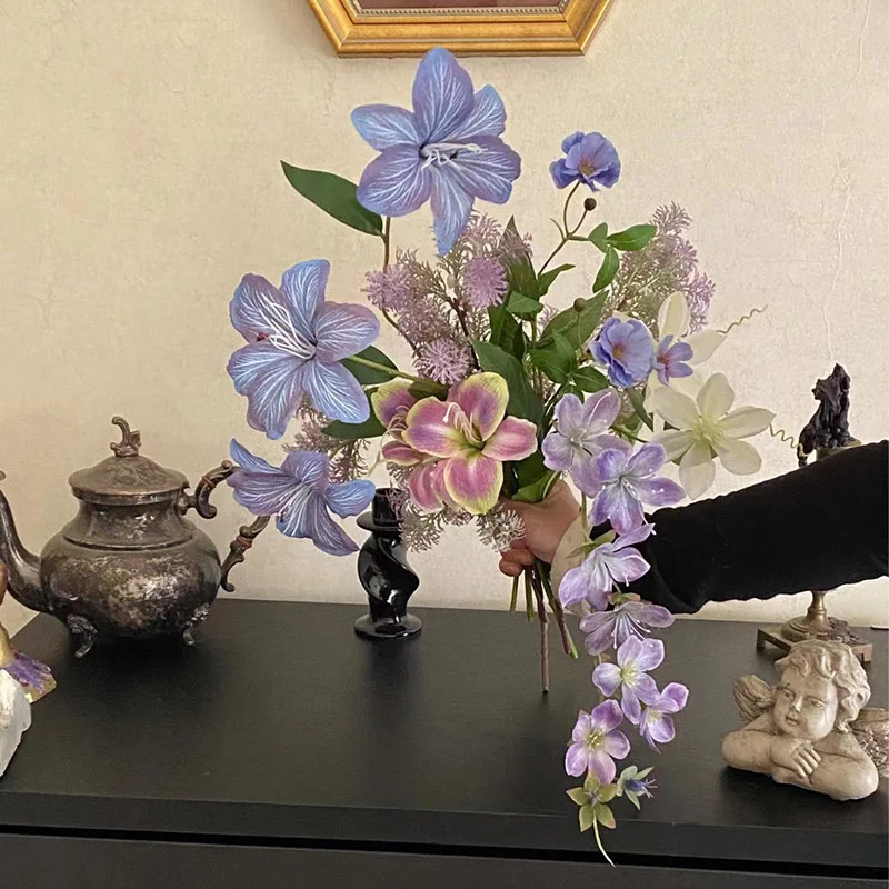 สวนสมจริงสีม่วงประดิษฐ์ดอกไม้ Retro Retro Bouquet Home Soft Home design ตกแต่ง Props ดอกไม้
