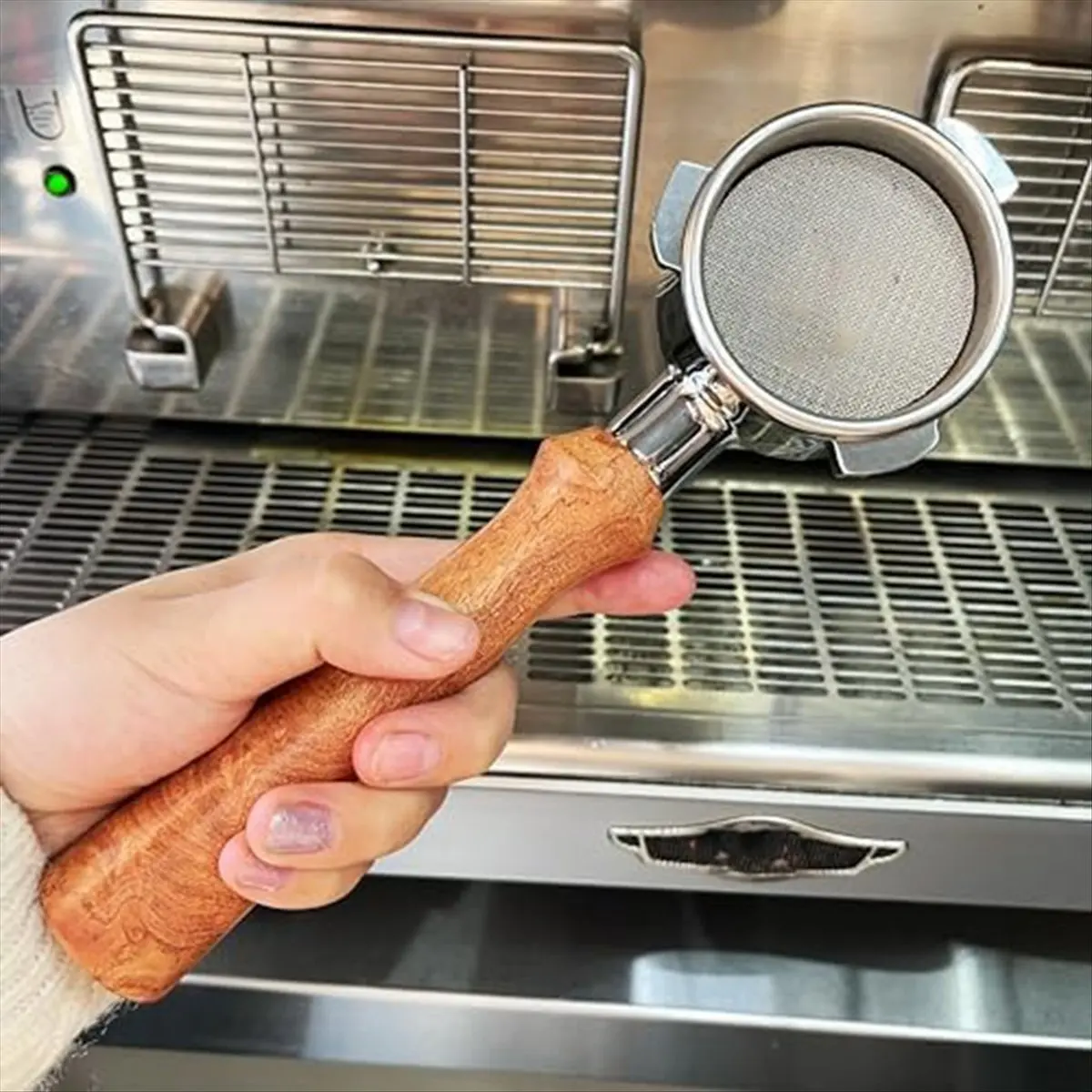 

A25I 54 мм бездонный портафильтр с 3 ушками, сменная ручка портафильтра для эспрессо-машины для эргономики