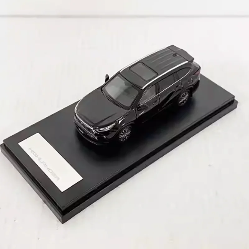 

Diecast 1:64 Scale Alloy HighLander SUV Car Model Finished Product Simulation Toy Collection Gift Display Static