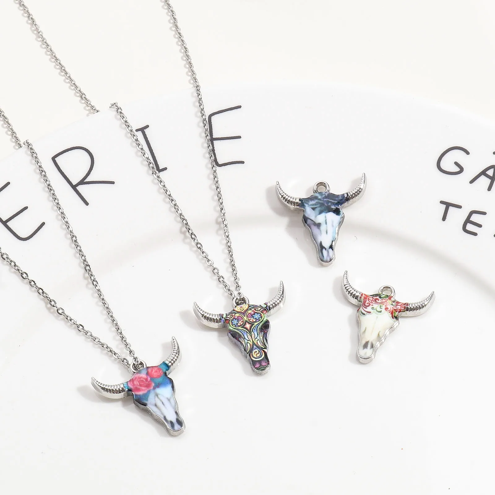 8Seasons Zinc Alloy Charms Cow Animal Charms Gold Color Multicolor Enamel Pendants Bohemian DIY Necklace Jewelry 22mmx21mm,10PCs