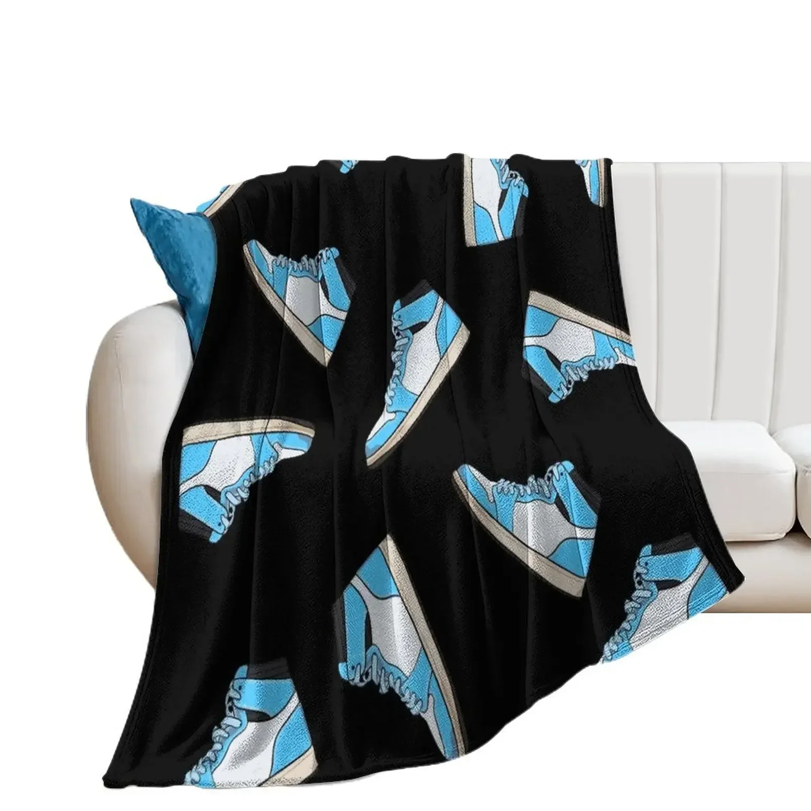 Blue and white high top sneaker pattern - black background Throw Blanket Bed linens Hairys Beautifuls Blankets