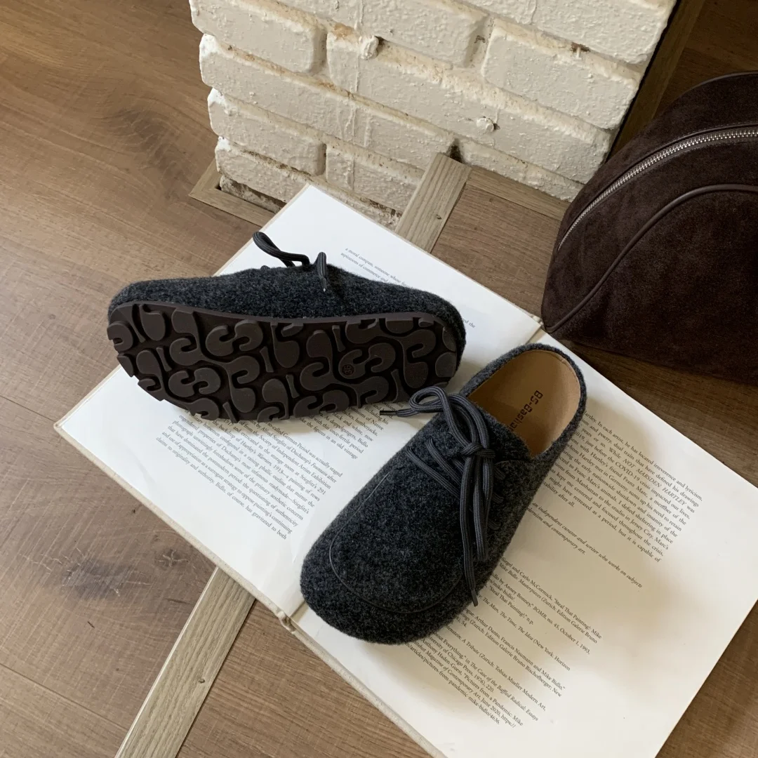 

Мюли на платформе Женская обувь дизайнерские тапочки с перекрестным ремешком и круглым носком на плоской подошве мелкие шлепанцы повседневные лоферы без шнуровки zapatos de mujer