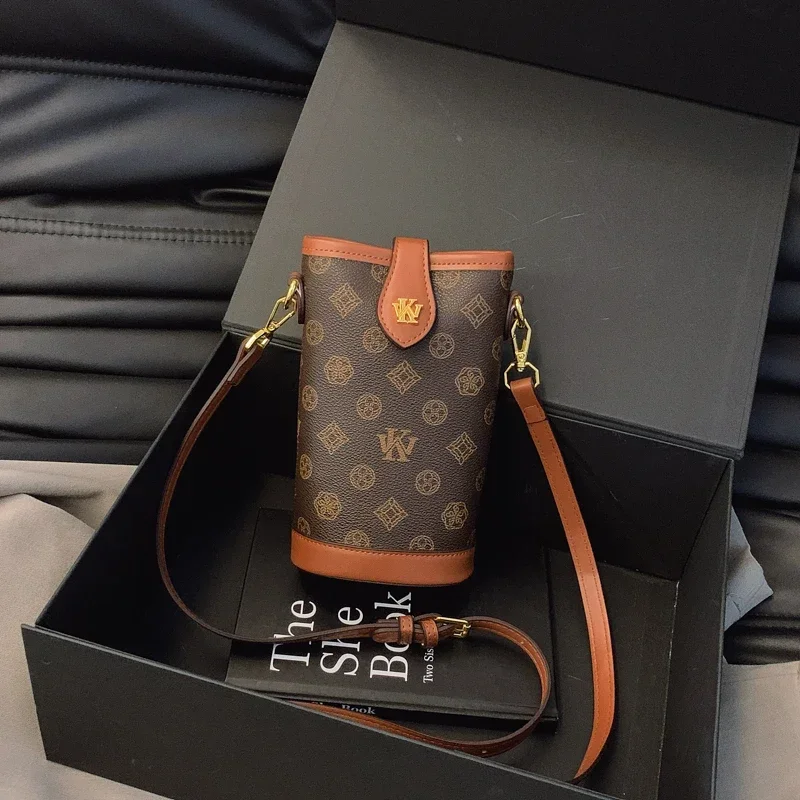 

Fashionable Ladies Messenger Bag Crossbody Leather Handbag For Women Stylish Shoulder Tote Luxury Designer Purse