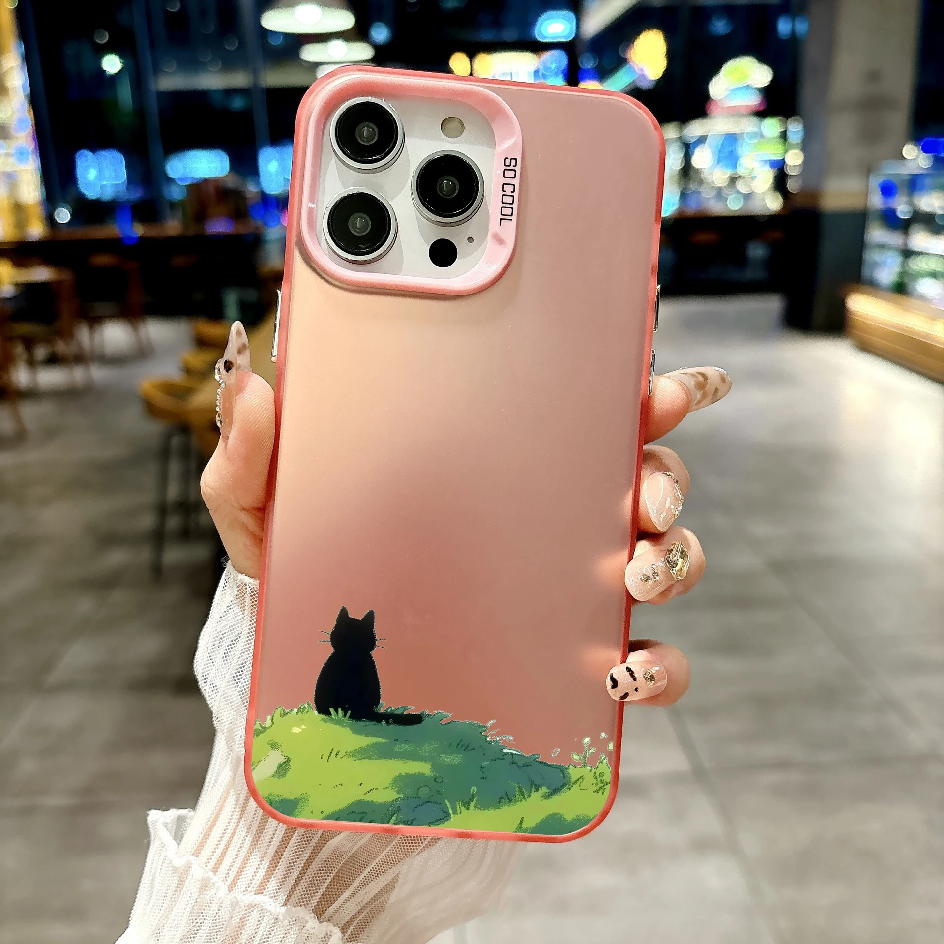 Capa de Celular Rígida com Borda Suave e Colorida para iPhone 17 16 15 14 13 12 11 Pro Max 17Air 8 7 Plus - Capas com Estampa de Gato no Fardo