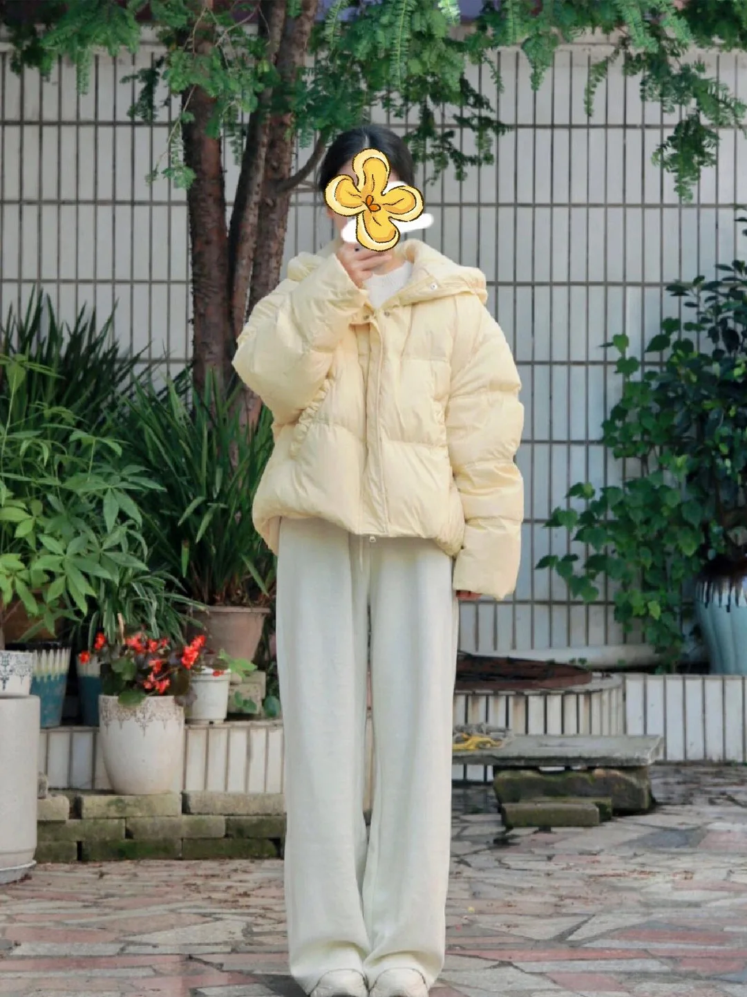 

Модная утепленная желтая хлопковая куртка с капюшоном, теплые оттенки, универсальная верхняя одежда для женщин, зима 2025, корейский стиль, свободный крой