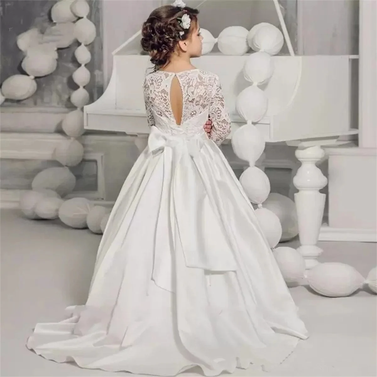 White Satin Flower Girl Dress For Wedding Elegant Floor Length With Bow Princess Child's First Eucharistic Birthday Party Dress
