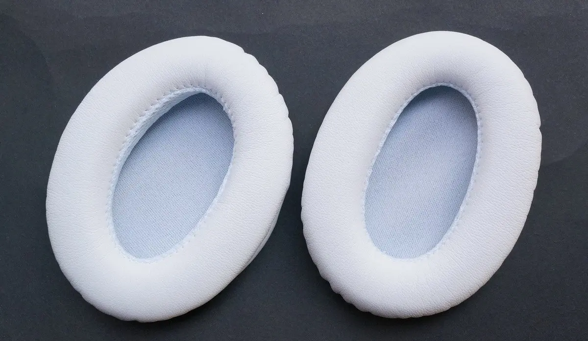 Almohadillas de V-MOTA para auriculares, almohadillas de repuesto para los oídos, color blanco, Compatible con Philips o'quinn SHO9560, SHO9561, SHO9565, SHO9567