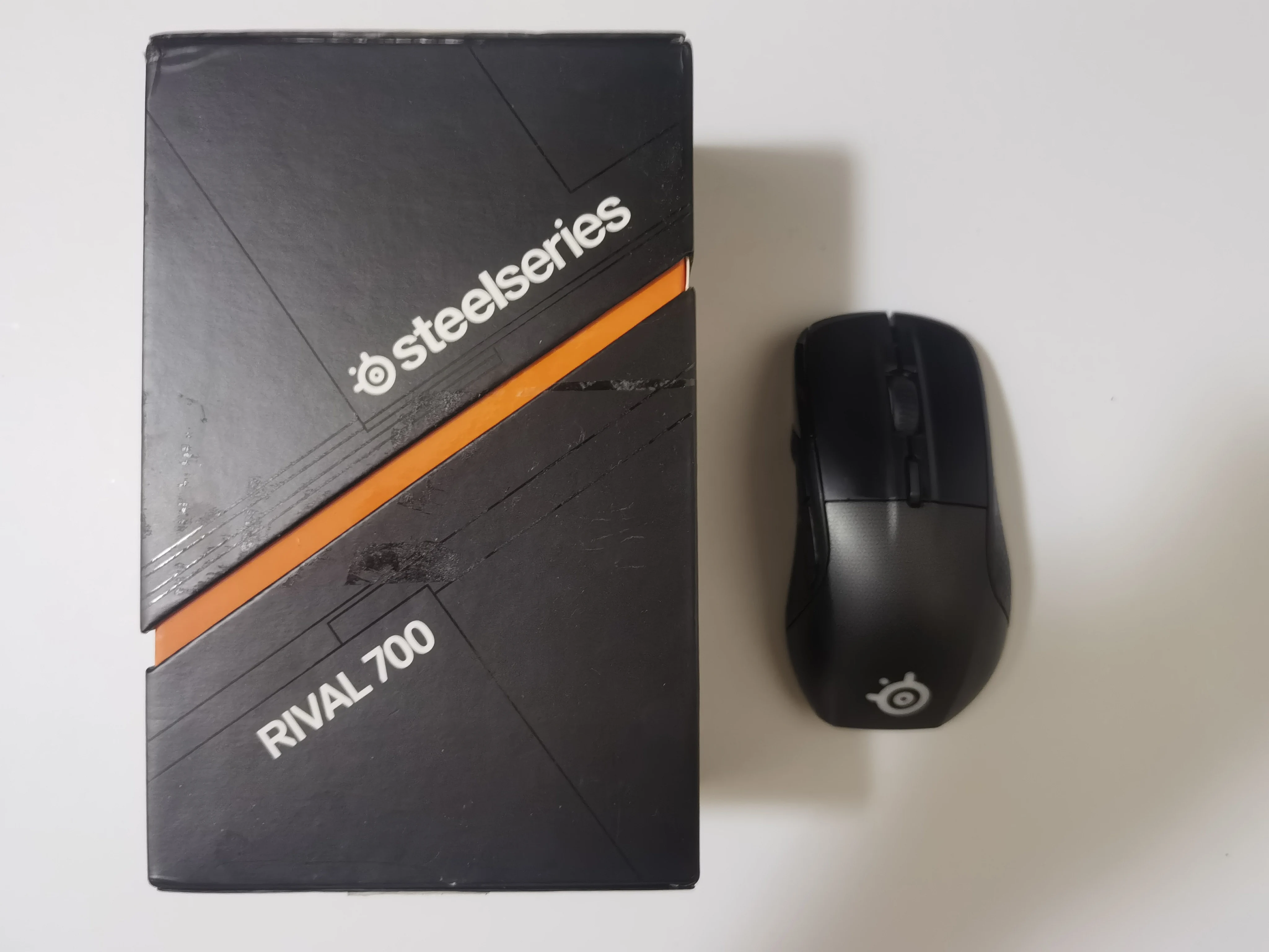 Очистите некоторые мыши, которые получили возврат различные причины Xtrfy Glorious Steelseries конкурент 700 G733 kda