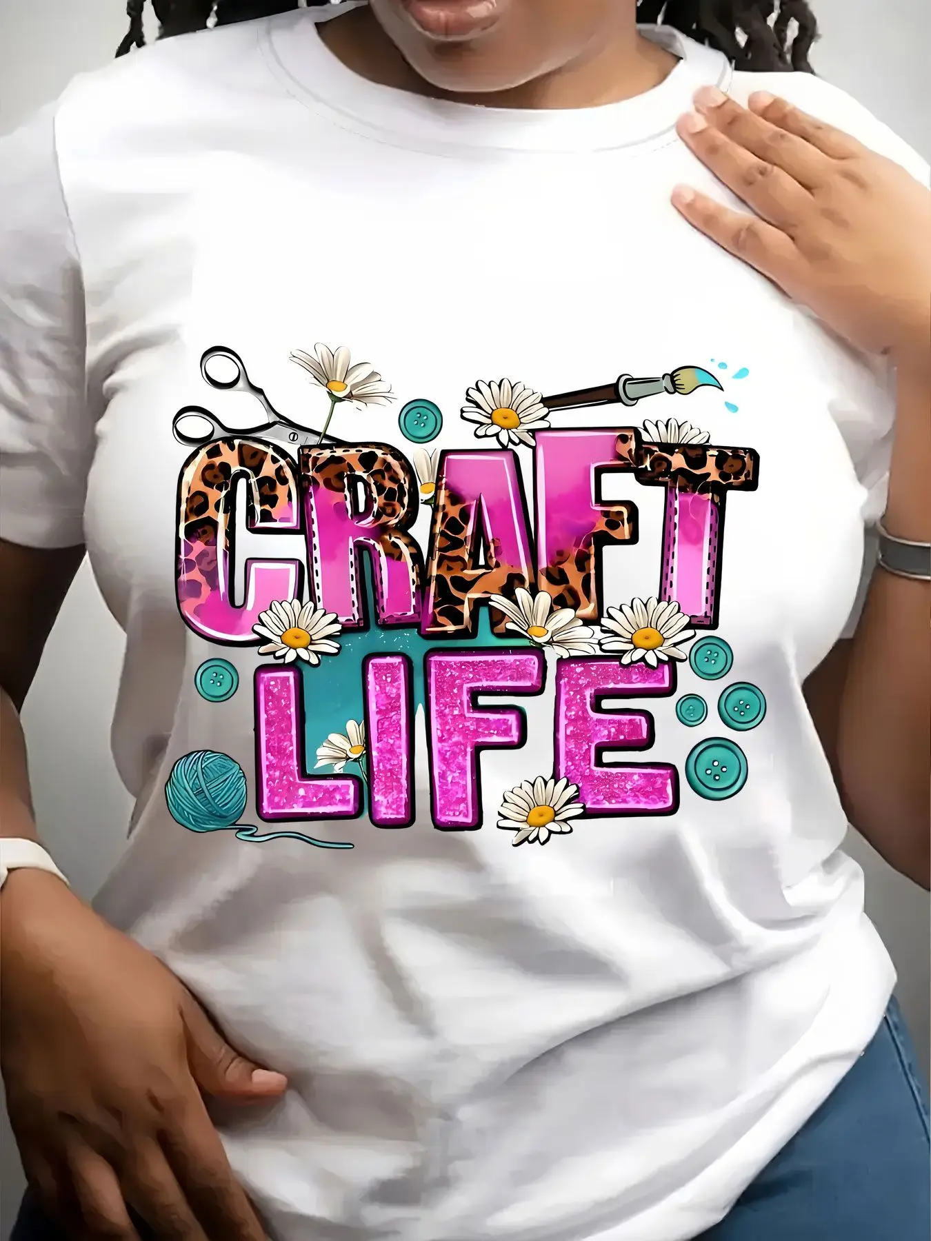 Women's Trendy Crew Neck T-Shirt Craft Life Floral Leopard Print Suitable for Casual Sportswear