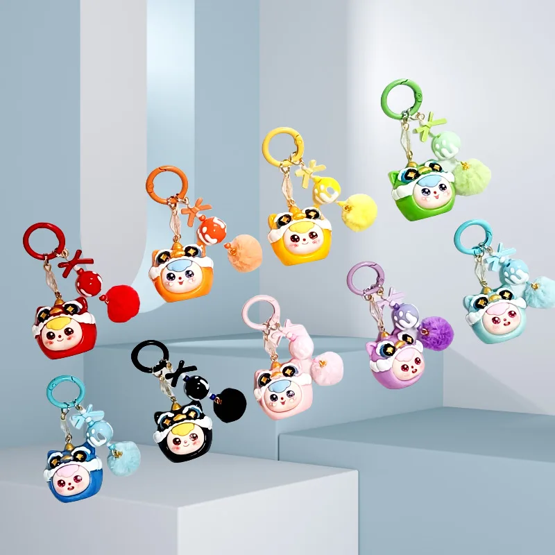 

1PCSCute and adorable figurine keychain, creative car bag, couple's or best-friend keychain