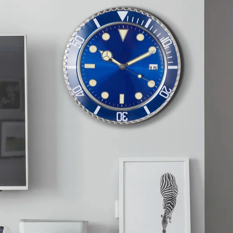 1pc 13-inch Luxury Creative Metal Wall Clock Living Room and Study Decoration Wall Clock with Fluorescent Dial Home Decor Clock