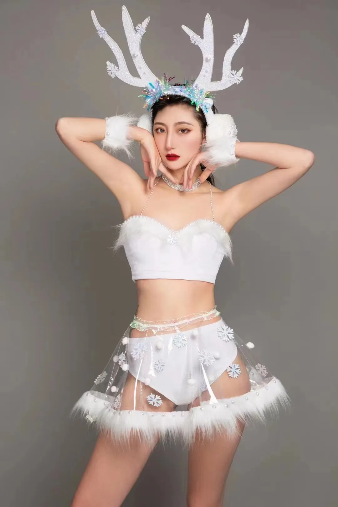 

Женский сексуальный костюм для Хэллоуина, яркое белое бикини с оленьими рогами, костюм для торжественного клуба showgirl, танцевальный костюм для танца живота, gogo danc