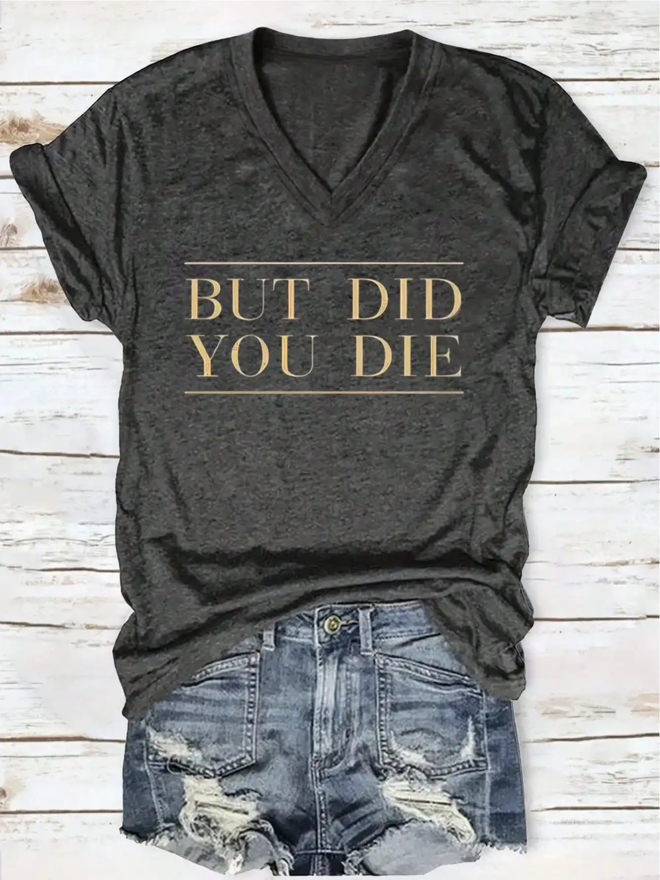 

Женская футболка с V-образным вырезом и короткими рукавами, с принтом золотой фольгой, свободного кроя, для лета