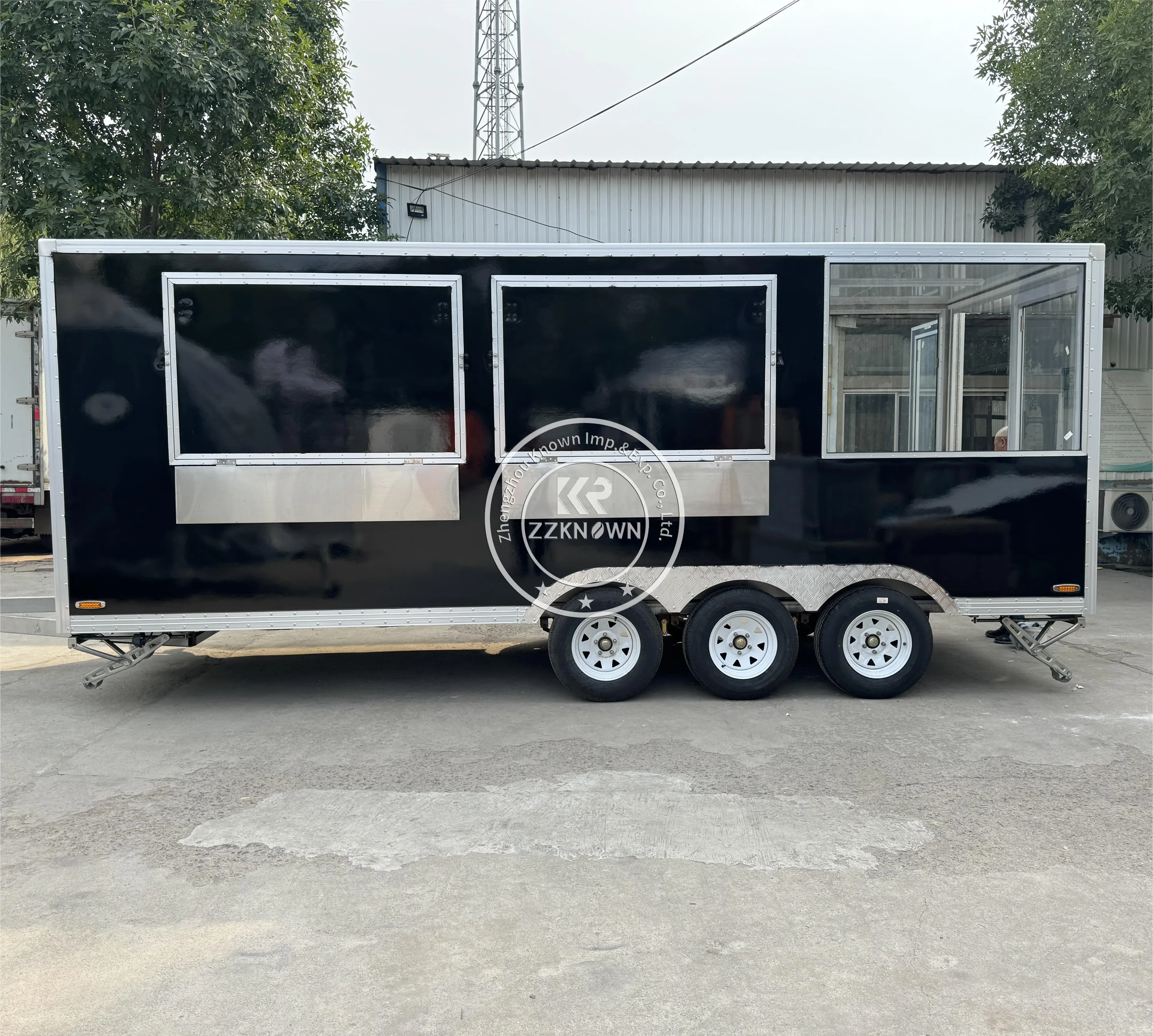 Outdoor Wood Fired Pizza Oven Trailer Fully Equipped Pizza Truck Mobile Food Trailer