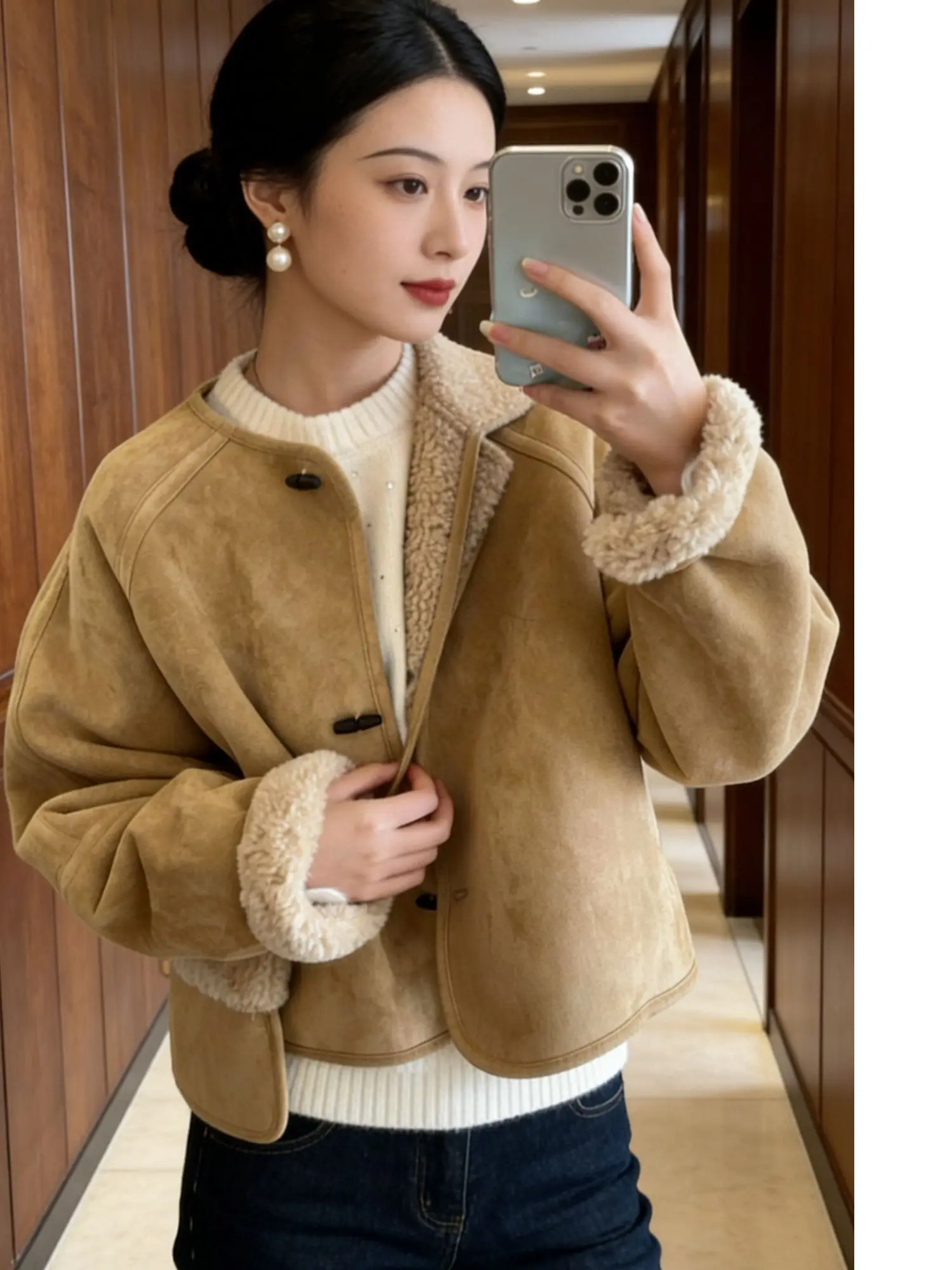 

Retro Khaki Button up Jaet Women's Casual Versatile Top for Autumn Winter round Ne Long Sve Regular Fit Daily Wear