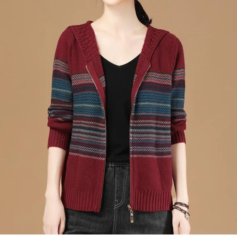 Women\'s Hooded Collar Patchwork Sweater Loose Striped New Spring and Autumn Zipper Long Sleeve Casual Knitted Cardigan Coat