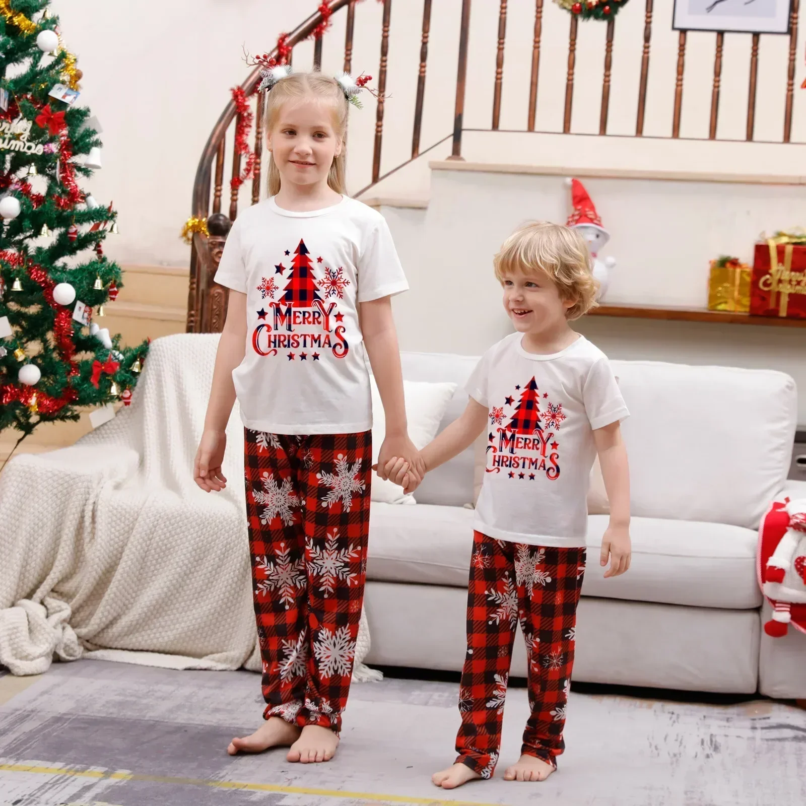 Merry Christmas Santa Tree Print Pajamas Set Short Sleeve Adults Kids Matching Outfits Soft Loose Sleepwear Xmas Family Look Pjs