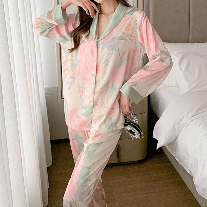 Women\'s Autumn Winter Pajamas Faux Silk Satin Pijamas Long Sleeve Long Pants Thin Sleepwear Lapel Pyjamas Female Nightwear