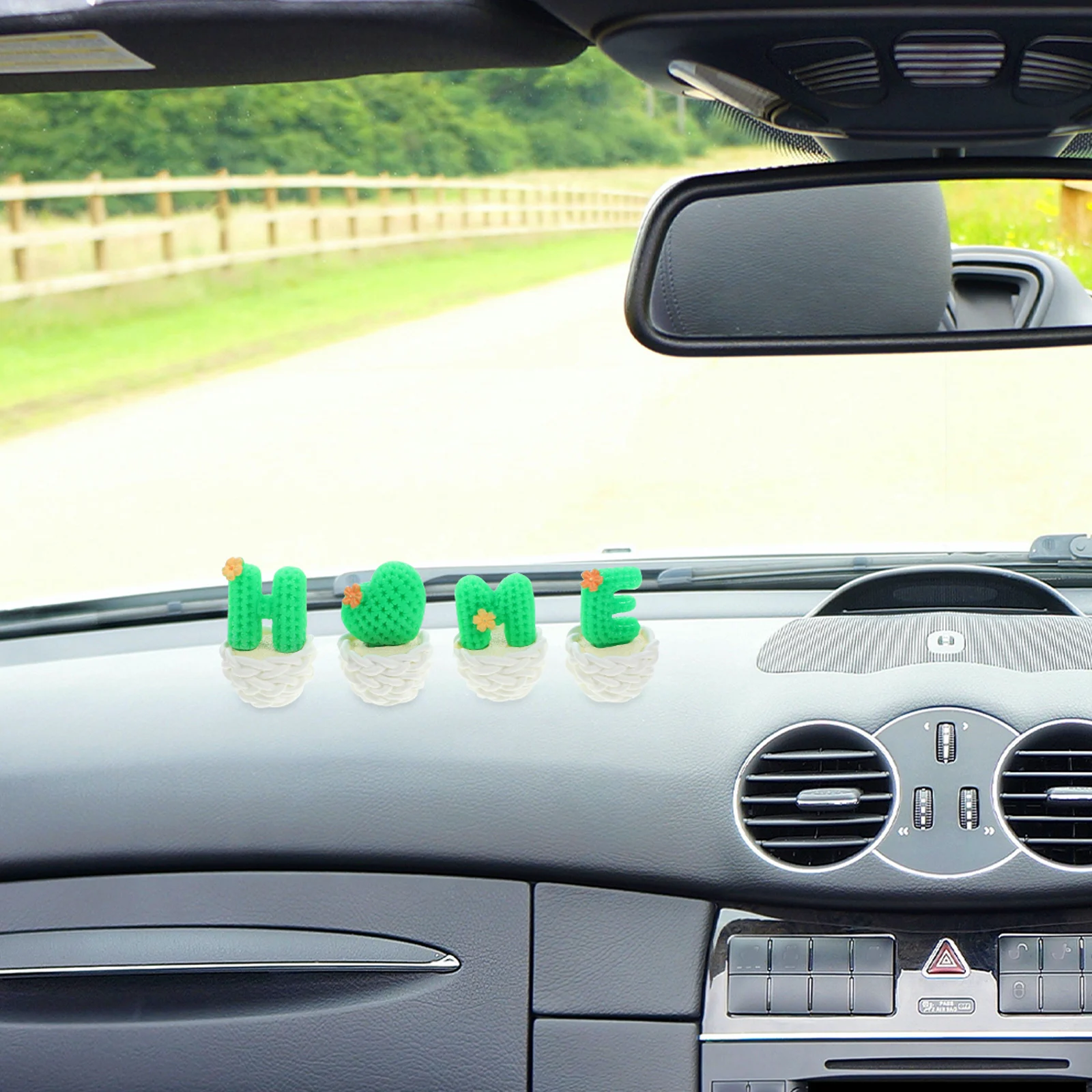 

4pcs Mini Figurines Lifelike Artificial Plants Desktop Office Home Resin Mini Potted Plants Cactus Crafts Garden Ornament