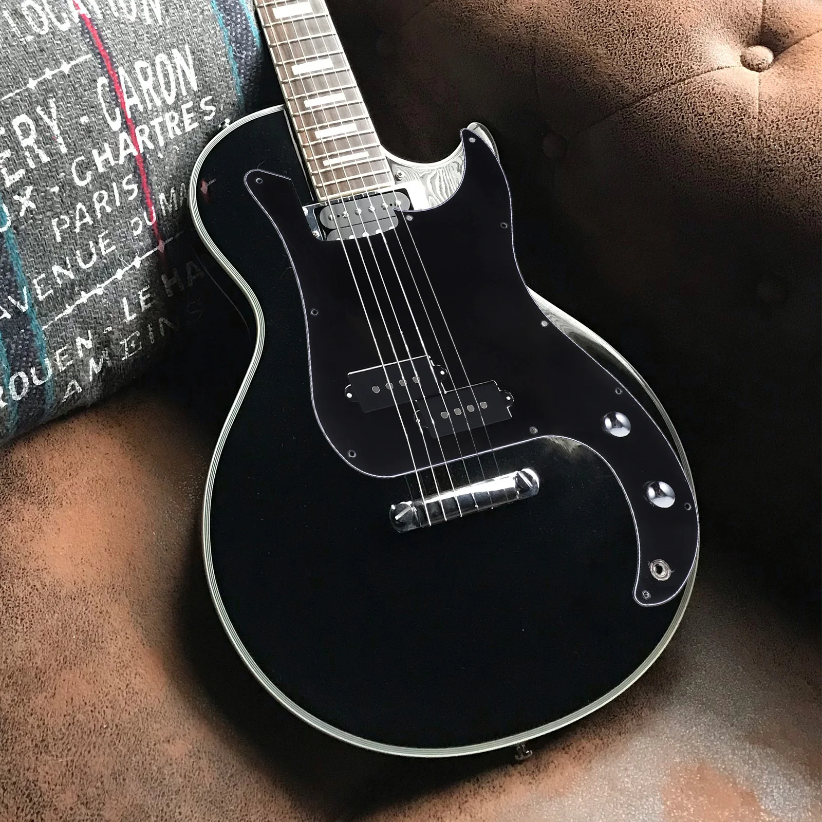 طقم بيك اب باس 3 طبقات محملة بيكجوارد لجيتار Pb Bass Tortoise Shell Sss Pickguard #3